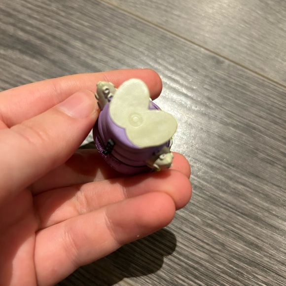 Little green alien as boo vinyl figure - Picture 5 of 6